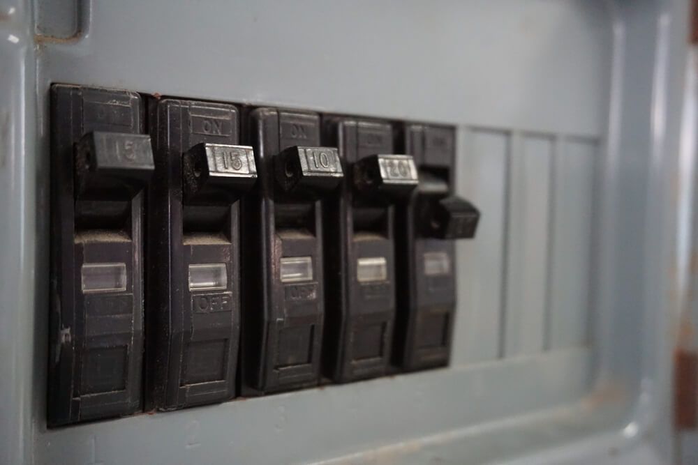 Circuit Breaker Repair vs. Replacement | All Electric Services Blog